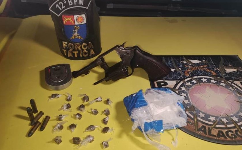 PM apreende 19 armas de fogo e mais de 18 quilos de drogas em uma semana