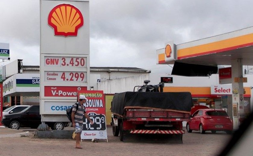 Valor da gasolina sobe em Maceió e assusta condutores