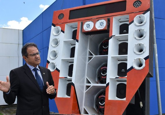 'Paredão' é apreendido e MPE vai propor doação do equipamento a escolas públicas