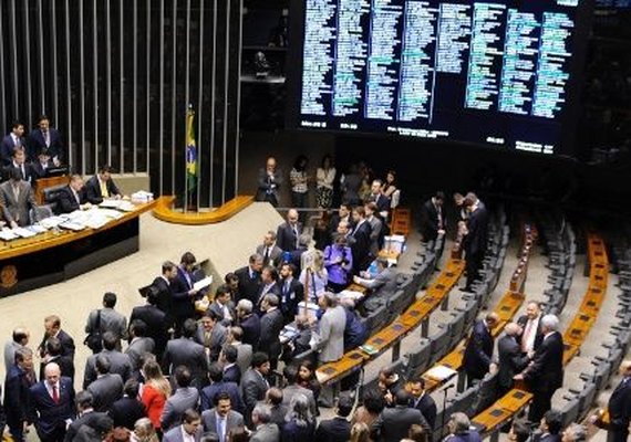 Deputados têm até semana que vem para apresentar emendas à PEC da Previdência
