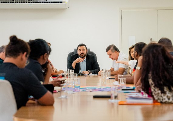 Criação de diagnóstico social da população em situação de rua é debatido