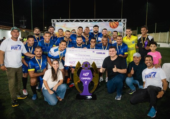 Prefeito Carlos incentiva garra e talento na grande final da 1ª Copa Riolarguense de Fut7