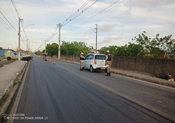 Ciclista morre após ser atropelado por veículo na AL-450; motorista fugiu sem prestar socorro
