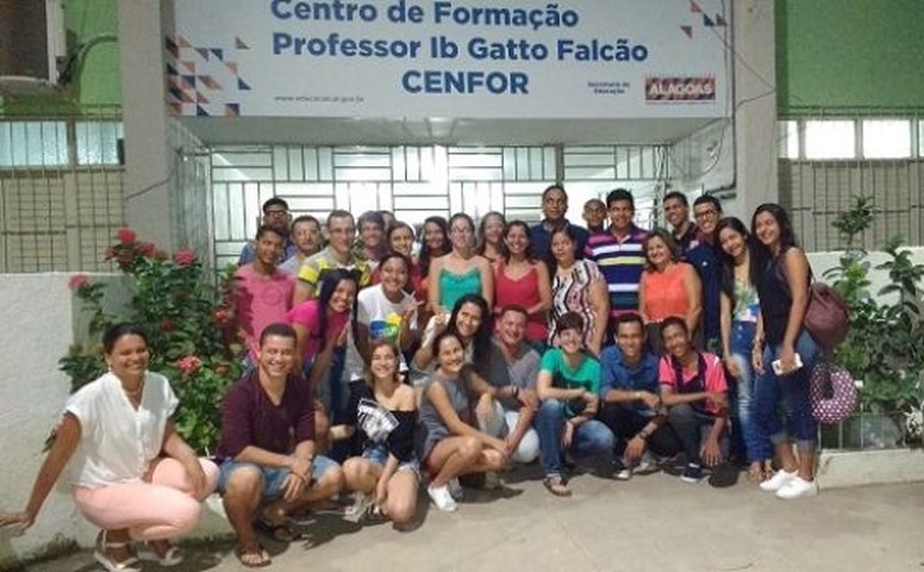 Vencedores do Encontro Estudantil são premiados com viagem a Salvador