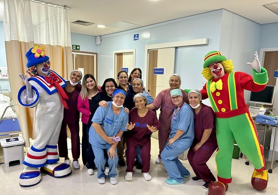 Patati Patatá fazem visita surpresa a crianças hospitalizadas em Alagoas