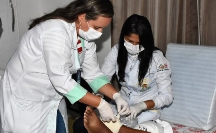 Atenção Domiciliar assiste pacientes acamados em Maceió