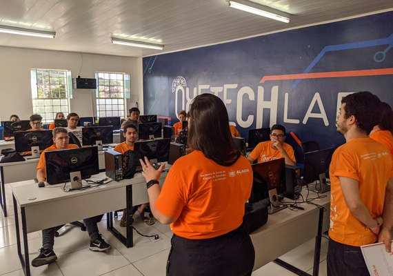 Programa OxeTech abre 800 vagas em cursos gratuitos de tecnologia