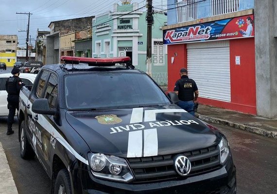 Dois vereadores e três servidores da Câmara Municipal de São Brás são presos