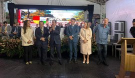 Humberto Martins é homenageado com Título de Cidadão Honorário durante encerramento do Arraial da Justiça em Porto Calvo