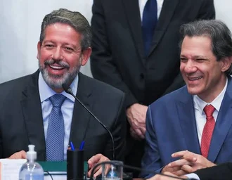 Haddad elogia relatório de Arthur Lira sobre isenção do IR: 'vai ser bem-recebido e cumpre os objetivos da reforma da renda'