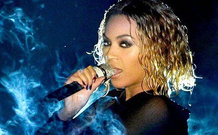 Assista aqui! Beyoncé usa nove figurinos em clipe de música de 'O Rei Leão'