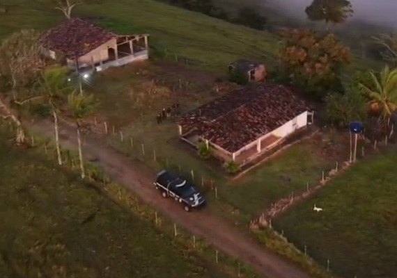 Trabalhador rural acusado de tentar matar esposa em Maribondo é preso