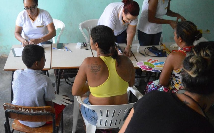 Recicladores são beneficiados com ação de saúde em Maceió