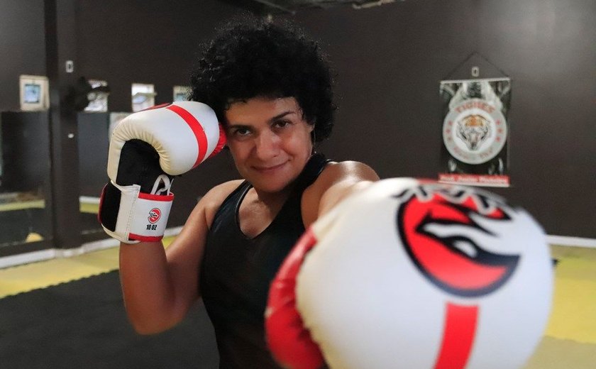 Muay thai ajuda a eliminar até 1.500 calorias por aula