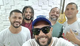 Banda Ilustres realiza homenagem ao Rei do Brega, Reginaldo Rossi, no Jaraguá