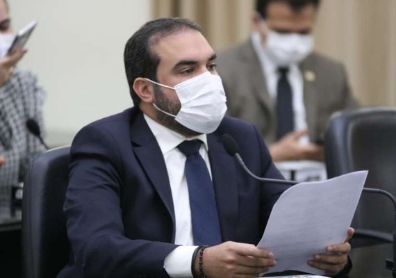 MP/AL apura denúncias de 'rachadinha' em gabinete de Davi Maia