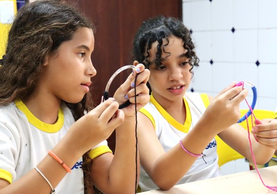 Arte na escola: alunos do Sesc Jaraguá recebem cursos de artes cênicas e visuais
