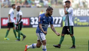 Cruzeiro vence o América e dorme na liderança do Campeonato Mineiro