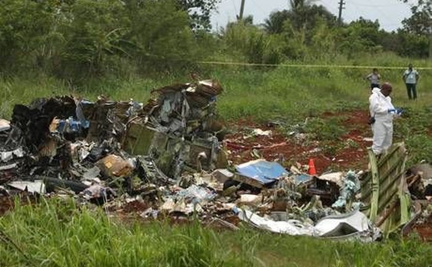 Avião que caiu em Cuba não tinha autorização para voar na Guiana