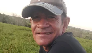 Homem morre após cair de moto e bater a cabeça em estrada de terra em Feira Grande