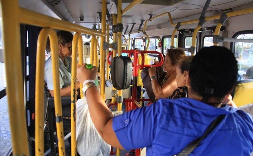 Movimento quer passagem de ônibus a R$ 3,15