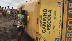 Marechal decreta luto por acidente com crianças em ônibus escolar