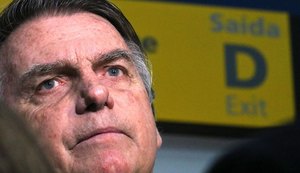 Ministro envia ao TCU decisão que condena Jair Bolsonaro à inelegibilidade