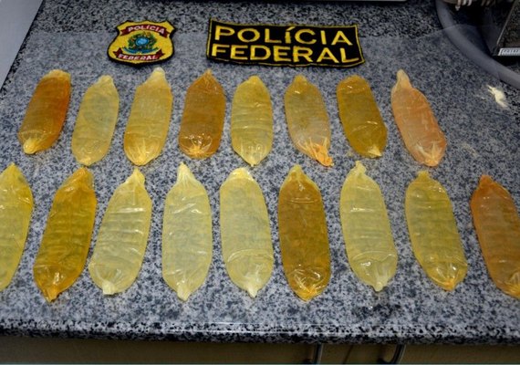 Venezuelano é preso com cocaína líquida no estômago no Aeroporto do Recife