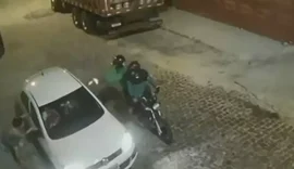 Grávida de 8 meses é morta a tiros; mãe também foi baleada