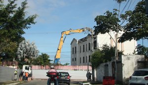 Demolições: moradores denunciam riscos