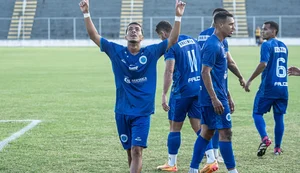 Cruzeiro de Arapiraca vence o Guarany por 2 a 1 e sai na frente na final da Série B do Alagoano