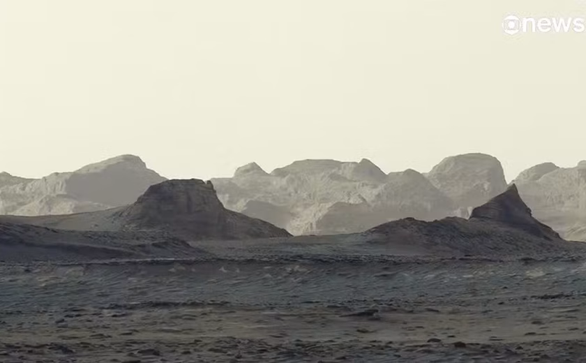 Nasa divulga imagem inédita de Marte com paredões esculpidos pelo vento