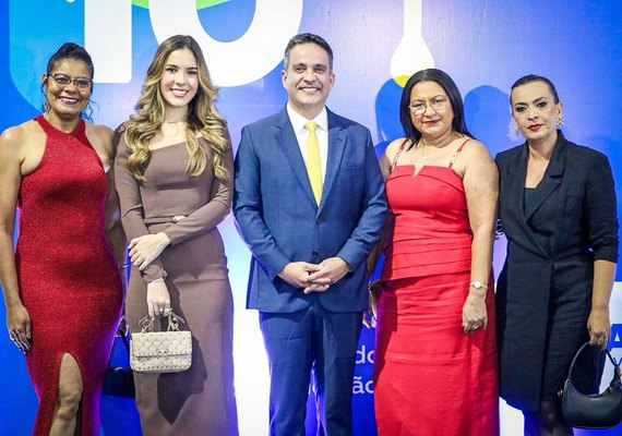 Educação de Pão de Açúcar avança e município é premiado no Escola 10