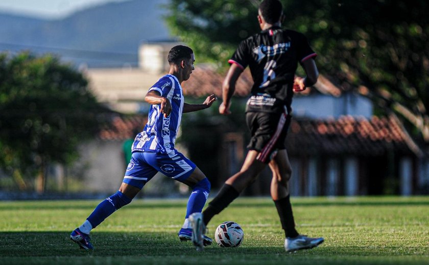 CSA faz 7x1 no Atlético-BA, garante liderança e vai enfrentar o Lagarto-SE na 2ª fase