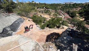 Contenção da encosta Princesa Diana avança e chega a 42% de conclusão