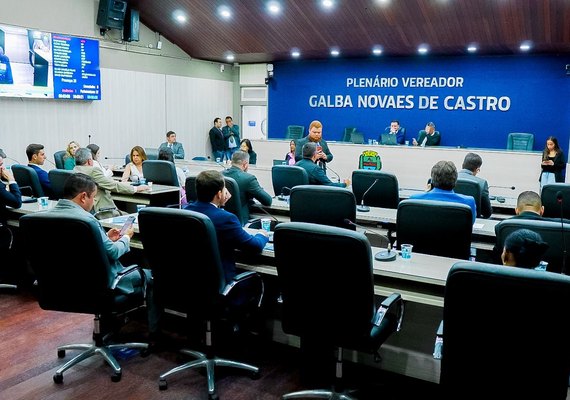 Câmara de Maceió debate atuação irregular de flanelinhas na capital