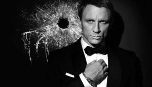 Novo 007 pode mostrar origem de James Bond na marinha