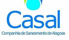 Casal conclui serviço de substituição de rede de água no Centro de Maceió