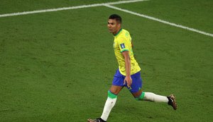Brasil vence a Suíça pela primeira vez em Copas do Mundo e se classifica às oitavas
