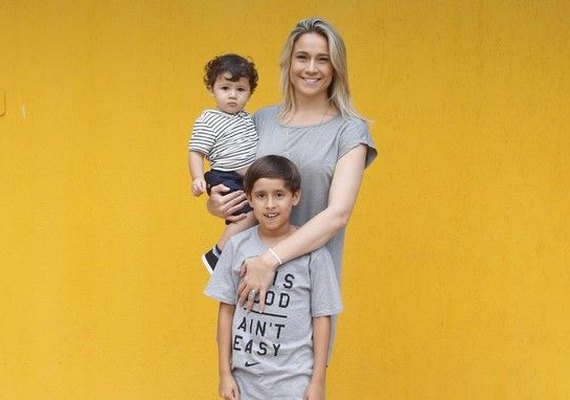 Fernanda Gentil comemora aniversário em casa de festas infantis