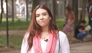 Aluna da USP gastou dinheiro da formatura com jantares caros e carro de luxo