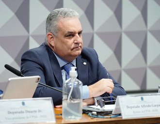 PL pressiona vereadores até com perda de mandatos