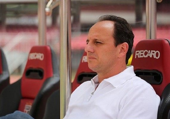Rogério Ceni é confirmado como técnico do São Paulo para 2017