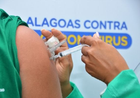 AL é o 1º Estado do Brasil a concluir vacinação de grupos prioritários contra Covid-19