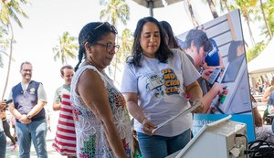 TRE leva treinamento para eleitores idosos à orla de Maceió