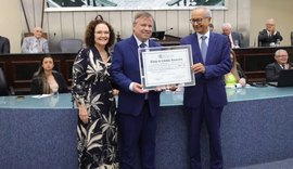 Procurador de Justiça Walber Valente recebe Título de Cidadão Alagoano em sessão solene