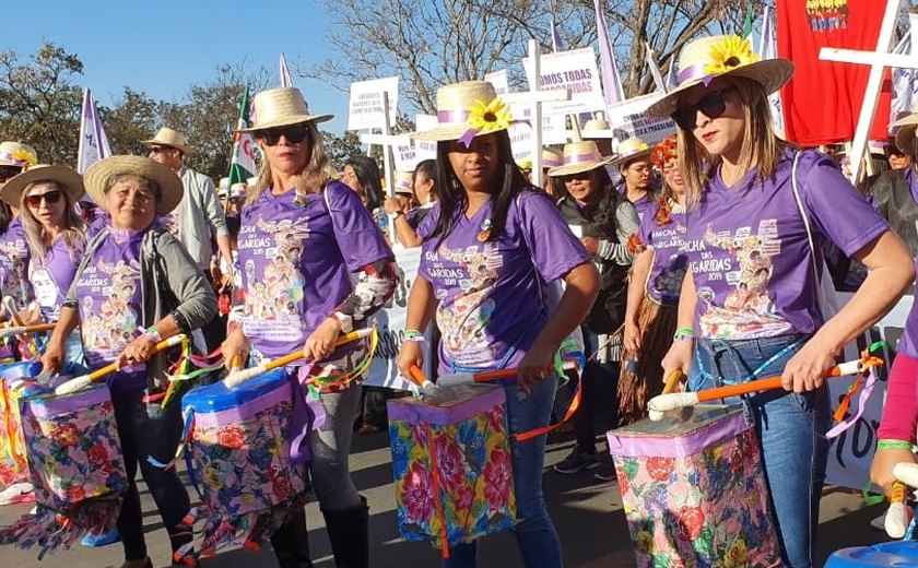 Cerca de 700 mulheres alagoanas participam da Marcha das Margaridas em Brasília