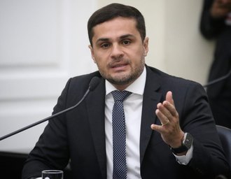 Alexandre Ayres cobra endurecimento da legislação diante do recorde de feminicídios no Brasil