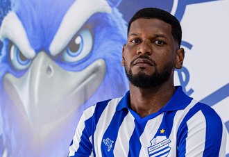 CSA anuncia contratação do zagueiro Mikael, natural de Inhapi