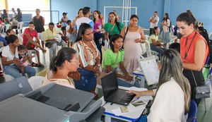 'Registro para todos' atende centenas de sertanejos em Delmiro Gouveia